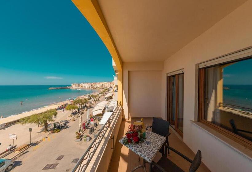 Triple Room Sea View, Riva Del Sole