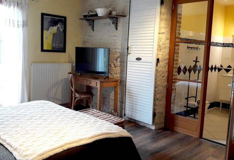 اتاق استاندارد, Logis Hotel La Grange Du Relais