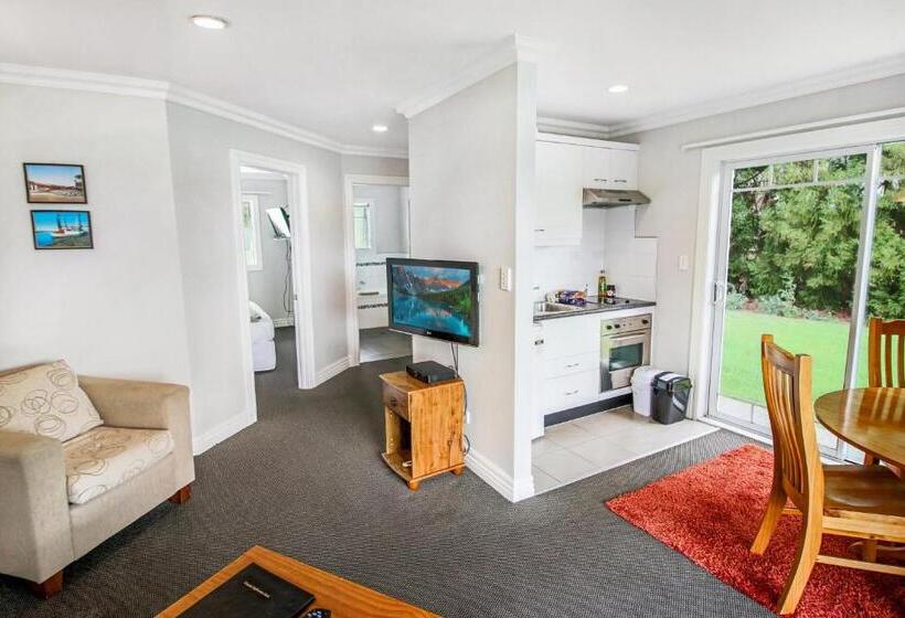 Люкс, Kerikeri Park Lodge