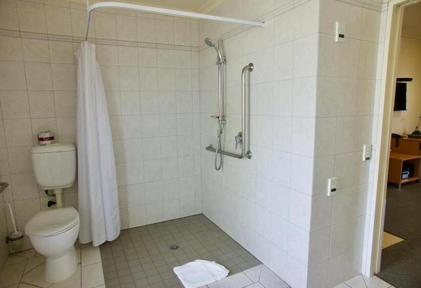 استودیوی سوپریور, Regal Palms Resort