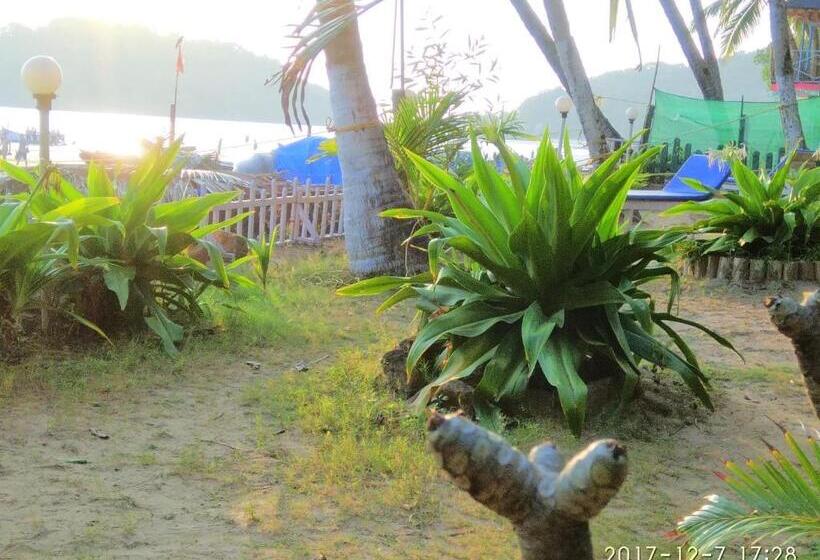 חדר משפחתי נוף לים, Alegro Beach Homes