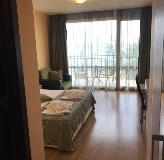 اتاق استاندارد با چشم‌انداز دریا, Villa Maria 2
