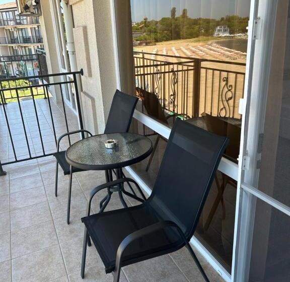 اتاق استاندارد با چشم‌انداز دریا, Villa Maria 2