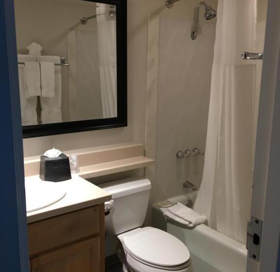 استودیوی استاندارد, Getaways At Palm Springs Tennis Club