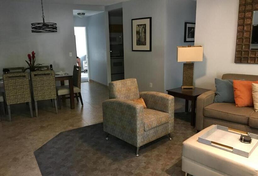 آپارتمان 2 خوابه, Getaways At Palm Springs Tennis Club