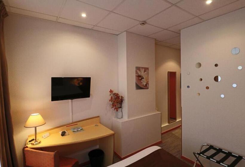 اتاق استاندارد, Logis Hôtel Des Oliviers