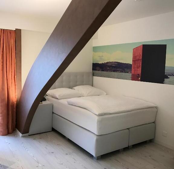 Номер Стандарт Индивидуальный, Murtenhof & Krone