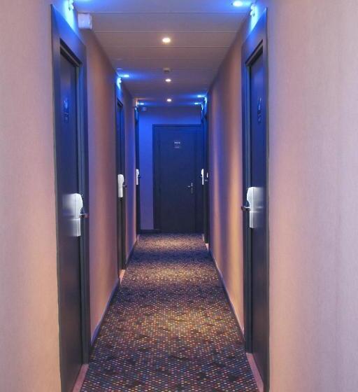 Семейный Номер, The Originals Access, Hôtel Bourges Gare