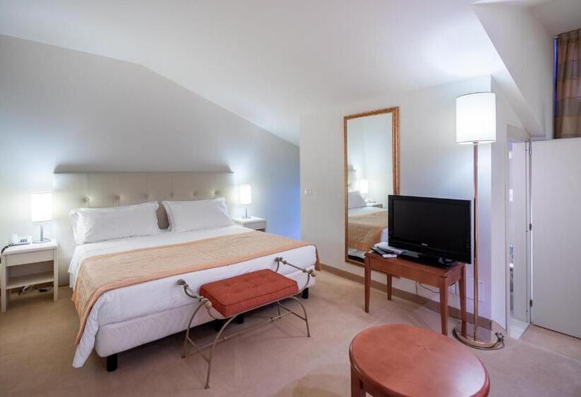 Номер Deluxe, Park Hotel Olimpia