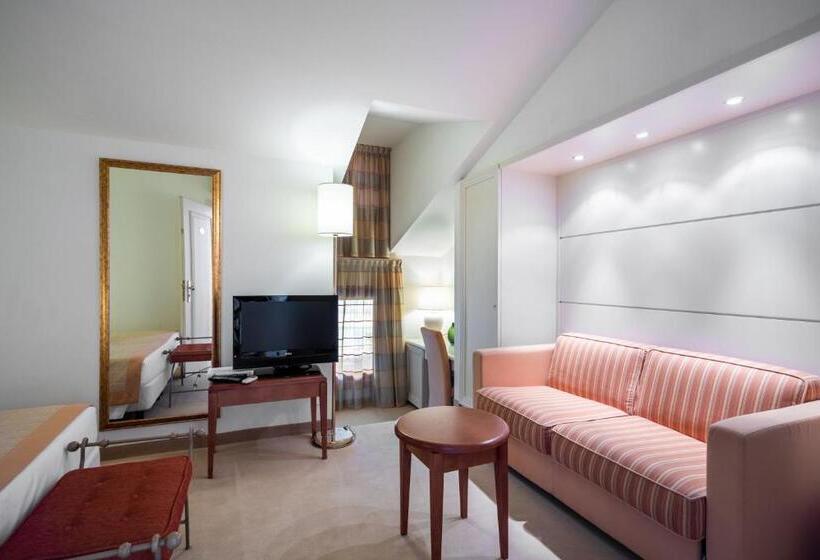 Номер Стандарт Трехместный, Park Hotel Olimpia