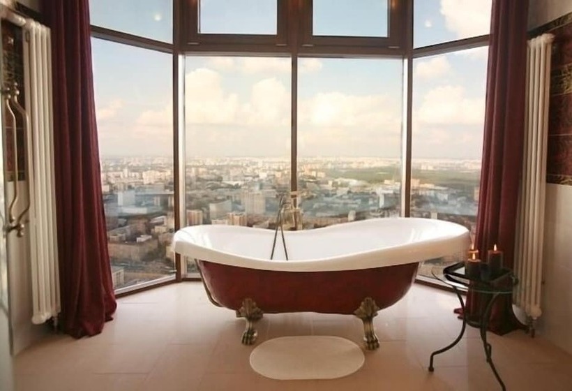 Президентский Люкс, Triumph Palace Boutique Hotel