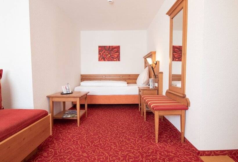 Номер Стандарт Индивидуальный, Land Gut Hotel Landgasthof Zur Rose