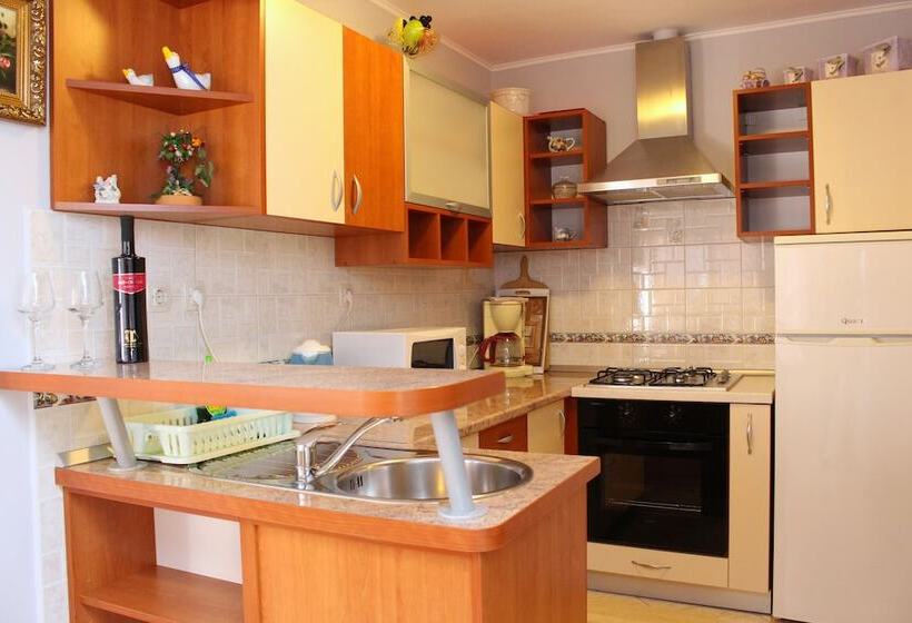 آپارتمان 1 خوابه, Villa Rosa