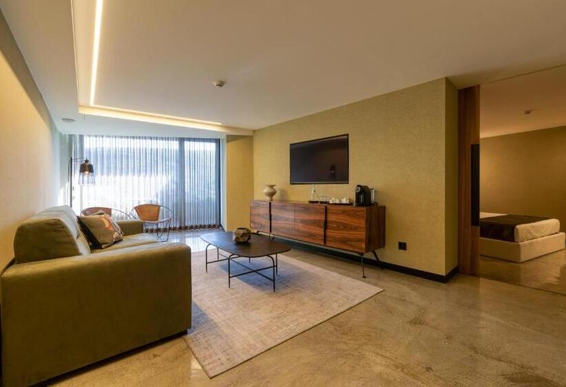 디럭스 스위트, Well Hotel & Spa