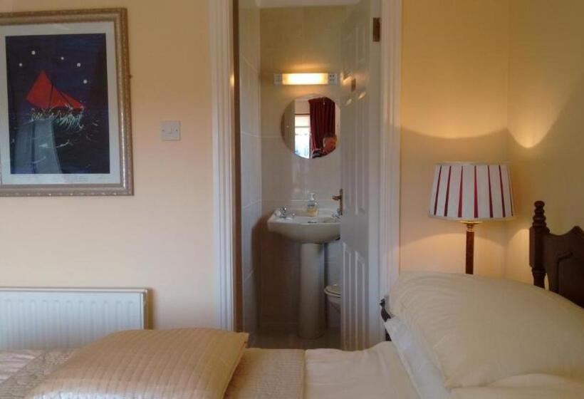 Номер Стандарт Трехместный, Corrib View Guesthouse H91rr72