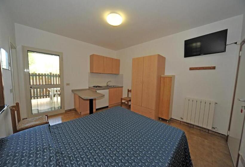 استودیوی استاندارد, Casa Campanella Resort