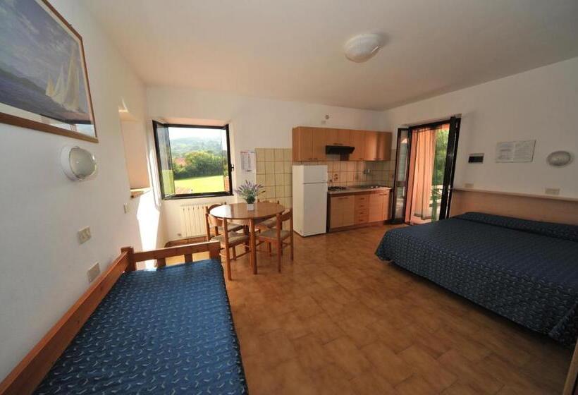 استودیوی استاندارد, Casa Campanella Resort