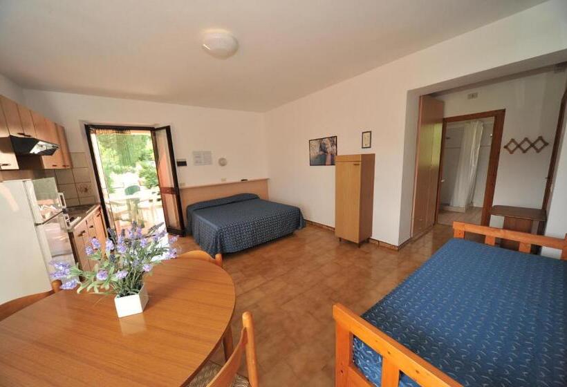 استودیوی استاندارد, Casa Campanella Resort