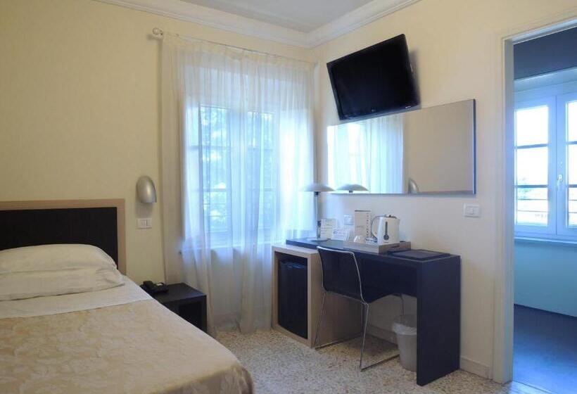 اتاق استاندارد یک نفره, Hambros Il Parco In Villa Banchieri