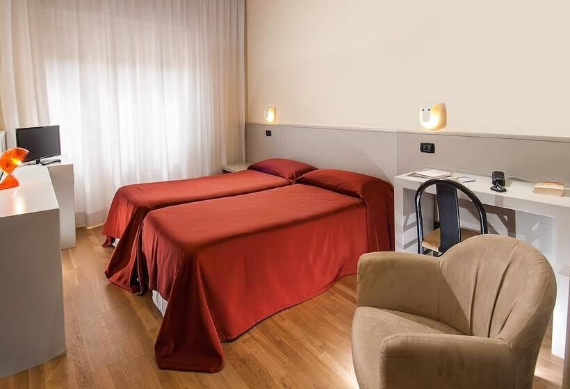 اتاق اکونومی, Milano