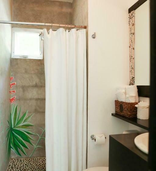 Quarto Estandar, Villas H2o