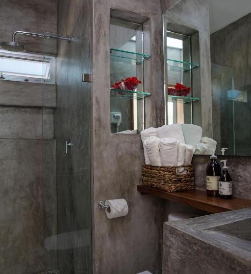 Quarto Estandar Cama King, Villas H2o
