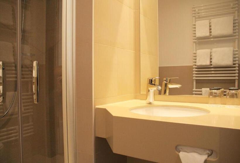 اتاق استاندارد, Augusten Hotel München