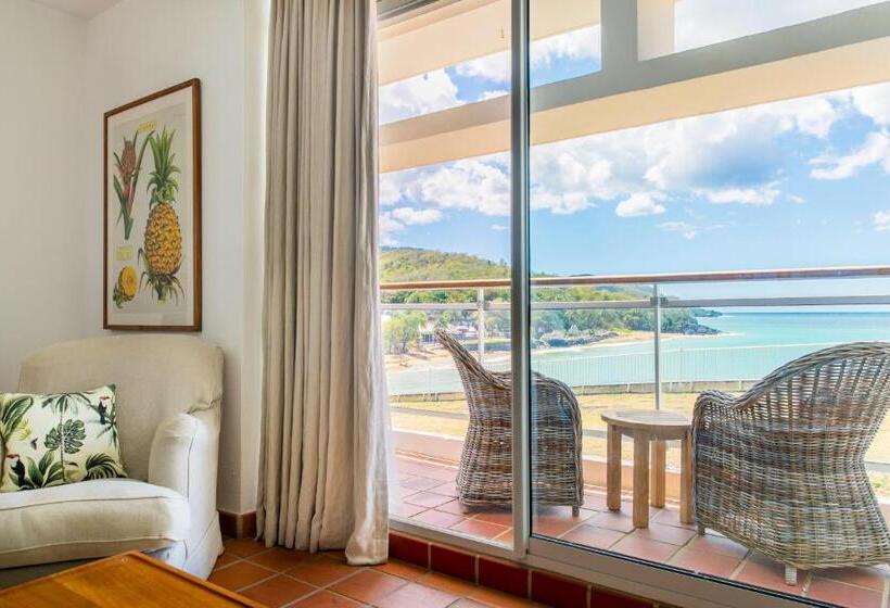 اتاق استاندارد با بالکن و چشم‌انداز دریا, Langley Resort Fort Royal