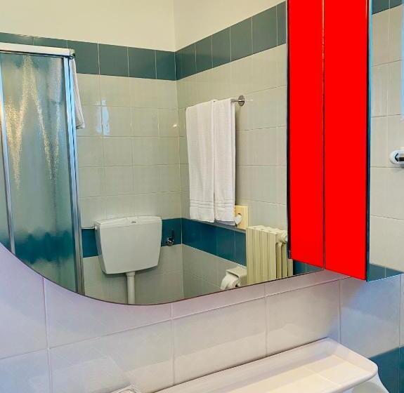 Quarto Quádruplo Estandar, Marolda