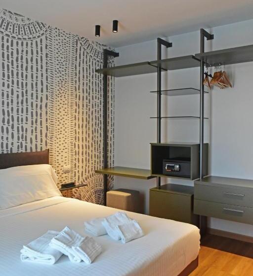 Quarto Estandar, Marolda