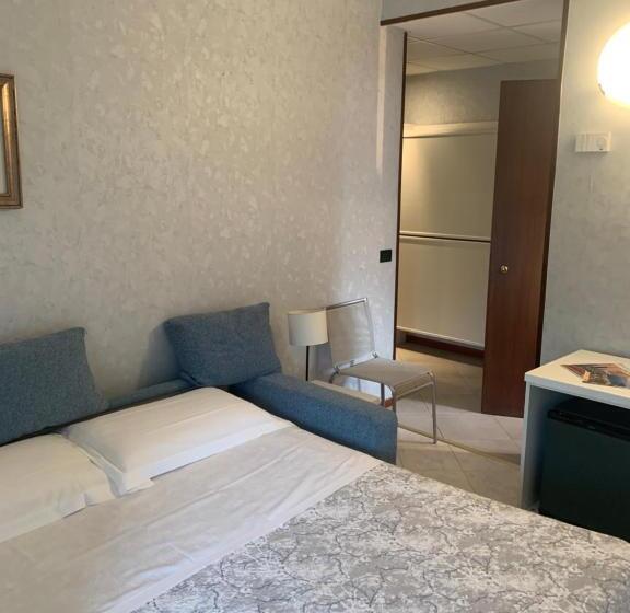 Номер Economy, Residence Mondial