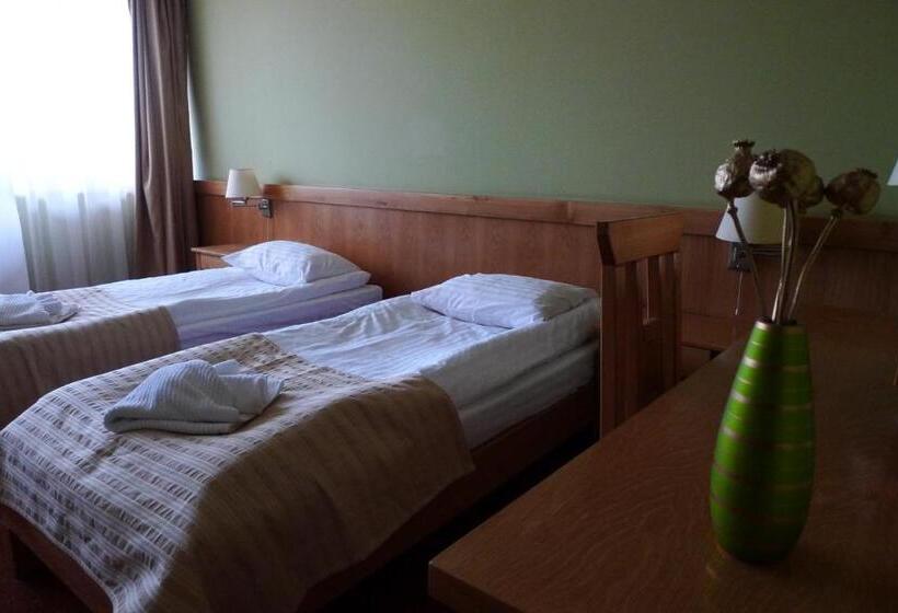 Номер Стандарт, Restaurant Gonduzo