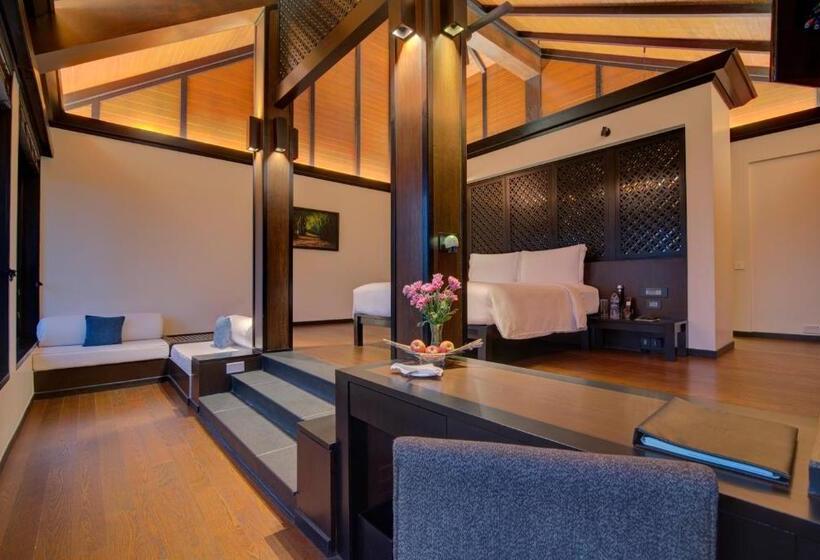 Четырехместный Номер Стандарт, Taj Madikeri Resort & Spa Coorg