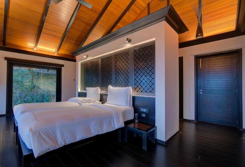 Хижина Deluxe, Taj Madikeri Resort & Spa Coorg