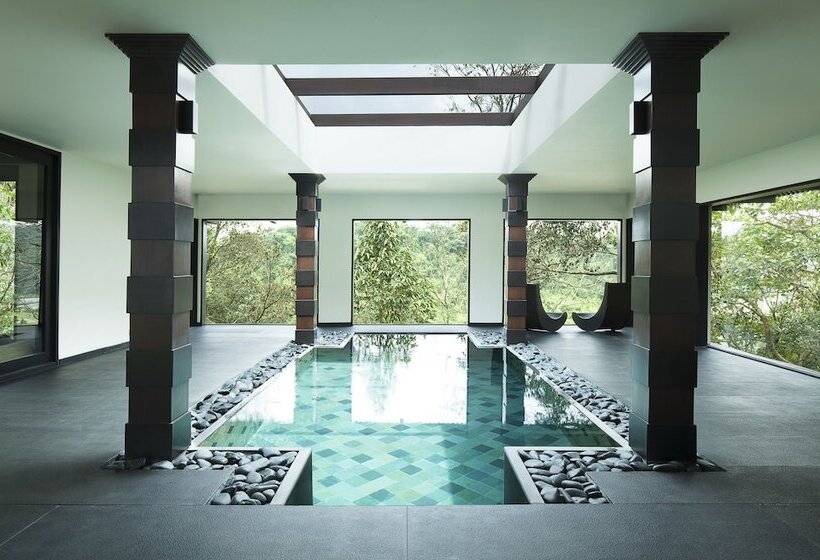 Вилла Deluxe 1 Спальня, Taj Madikeri Resort & Spa Coorg