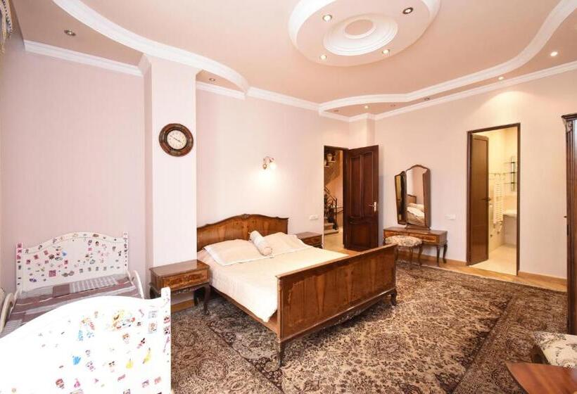 اتاق لوکس, Guest House Yerevan