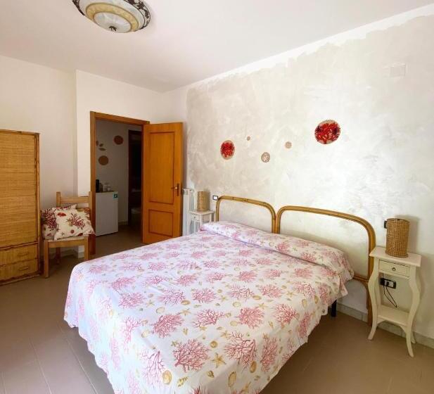 اتاق استاندارد با تراس, B&b Giogió