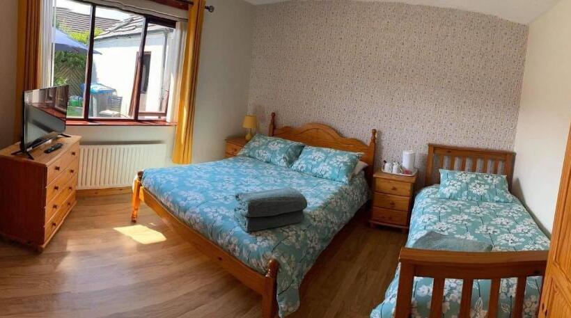 Номер Стандарт Трехместный, Church View B&b