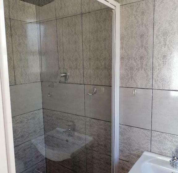 اتاق لوکس, Franchise Benoni Guest House