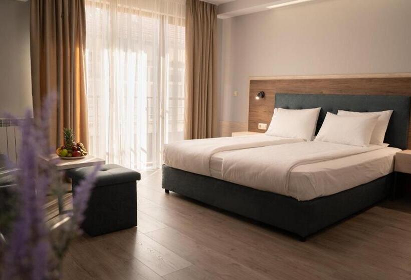 חדר דלוקס עם מרפסת, Guest House Velik