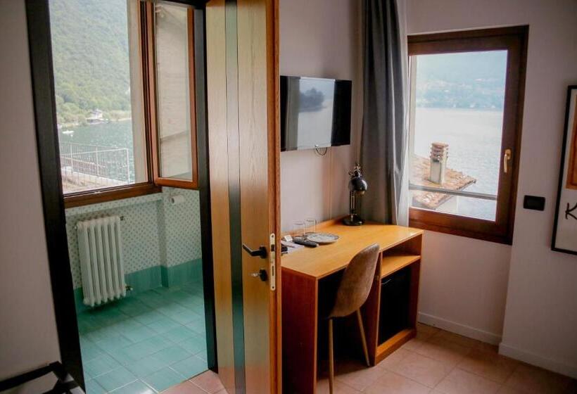 Номер Стандарт Вид на Озеро, Sensole Locanda Contemporanea
