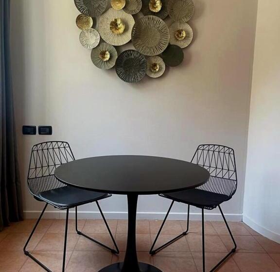 Полулюкс, Sensole Locanda Contemporanea