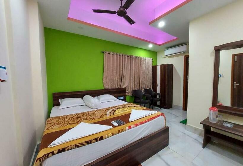 Quarto Deluxe com Sacada, Iconic Hotel Digha
