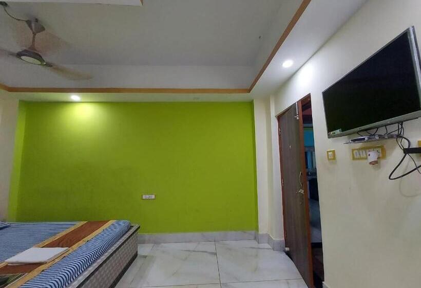 Quarto Estandar Primeiro Andar, Iconic Hotel Digha