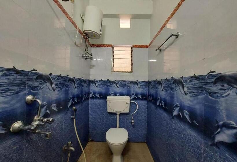 Quarto Estandar Primeiro Andar, Iconic Hotel Digha