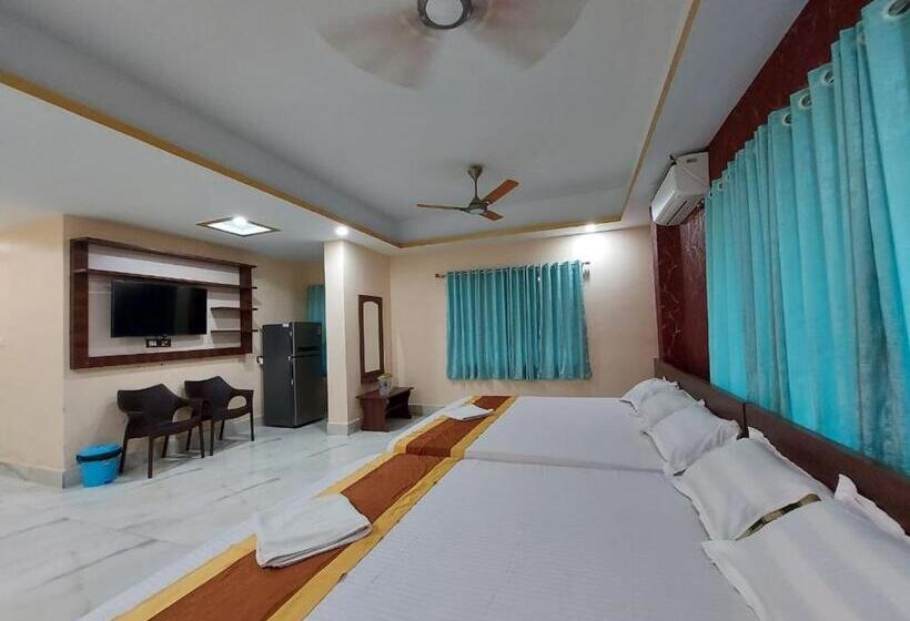 Quarto Familiar Deluxe, Iconic Hotel Digha