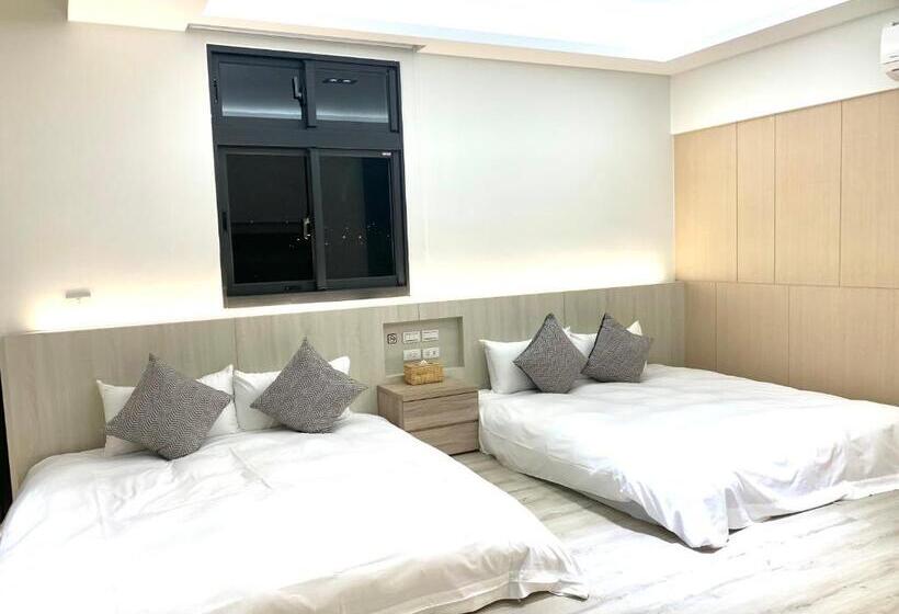 اتاق استاندارد چهار تخته, Jabez Homestay