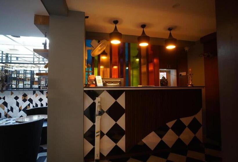 家庭套房, Fabhotel Naivara Boutique