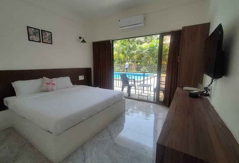 带大床的标准间, Opulence Beach Resort Kihim Alibaug