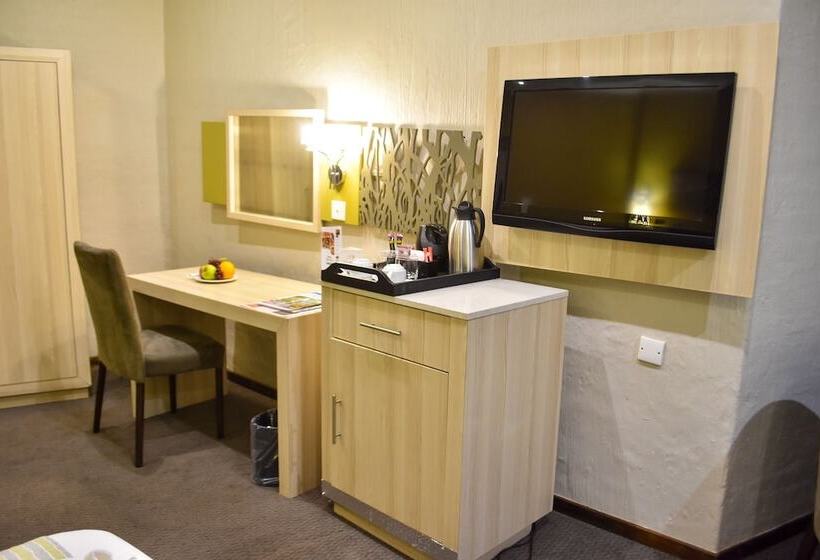 Quarto Deluxe, Cresta Marang Gardens